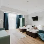 Affittacamere Red House - Kamienica Blisko Morza 3*