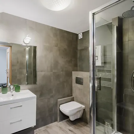 Red House - Kamienica Blisko Morza 3* Gdynia