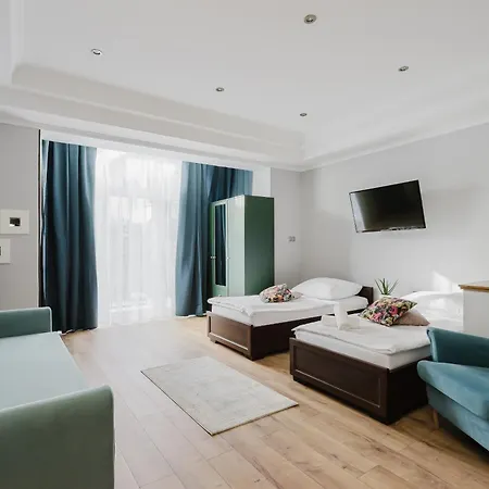 Affittacamere Red House - Kamienica Blisko Morza 3*