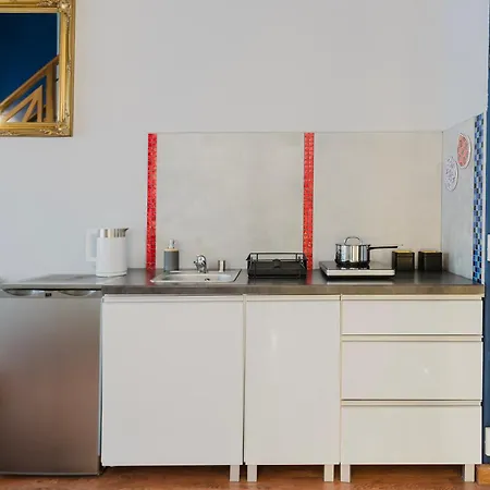 Red House - Kamienica Blisko Morza 3*