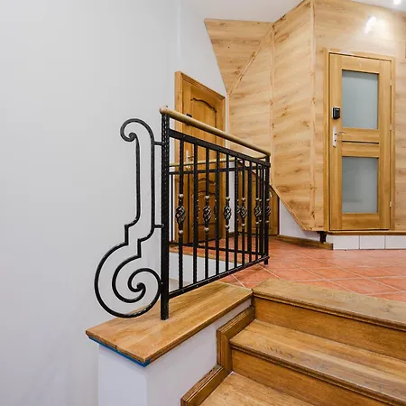 Red House - Kamienica Blisko Morza Affittacamere