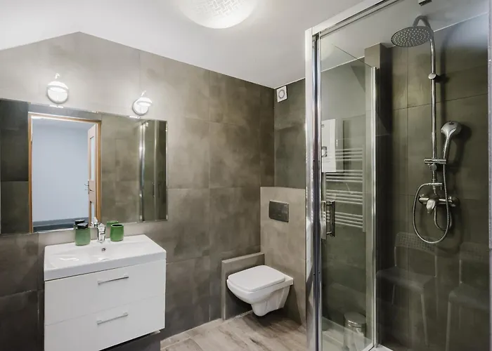 Red House - Kamienica Blisko Morza 3* Gdynia