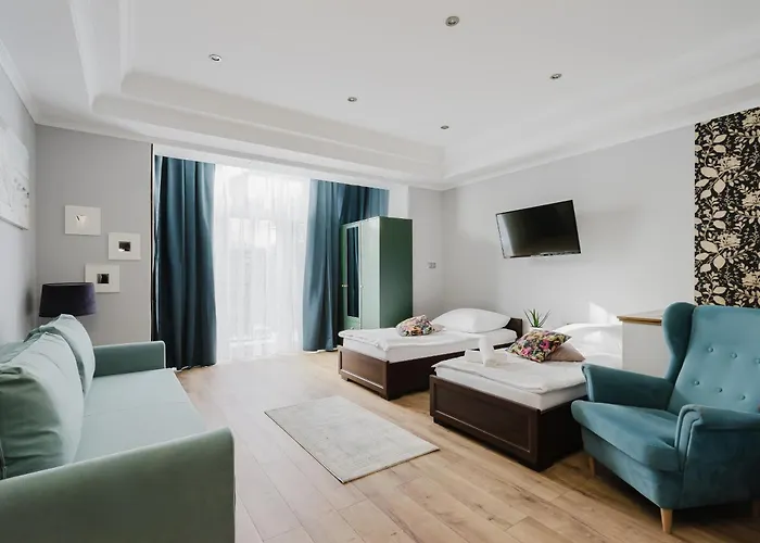 Affittacamere Red House - Kamienica Blisko Morza 3*