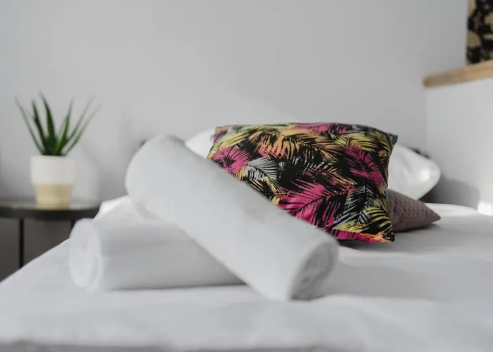 Red House - Kamienica Blisko Morza Konukevi 3*