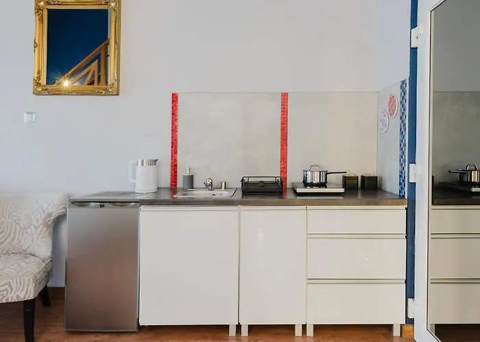 Red House - Kamienica Blisko Morza 3*