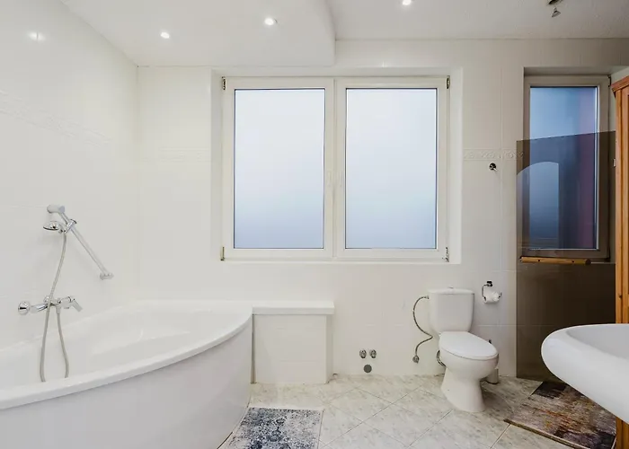 Red House - Kamienica Blisko Morza Konukevi Gdynia