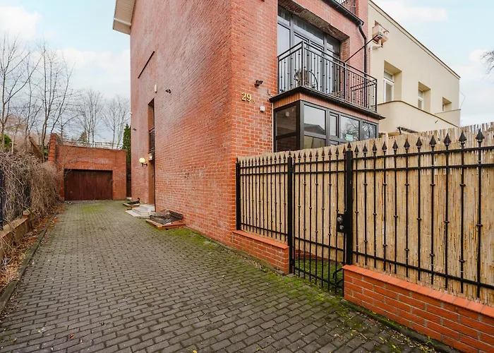 Affittacamere Red House - Kamienica Blisko Morza